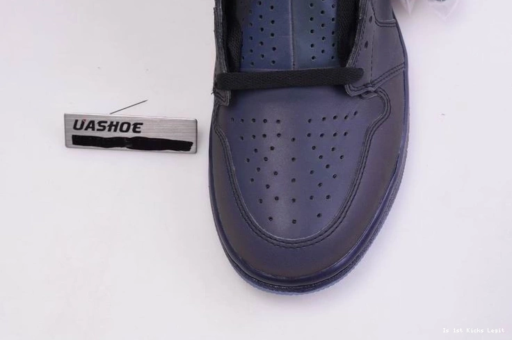 Zoom BV0006-900  1 High Jordan Retro Fearless 0331